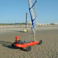 Char à voile sur la plage